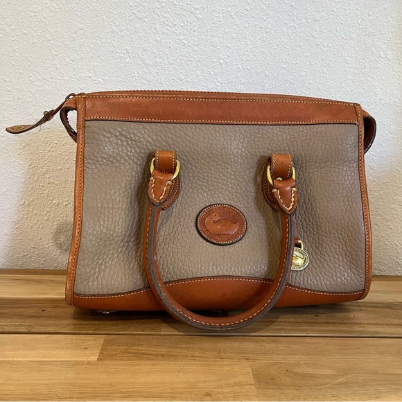 Vintage Classic Dooney & Bourke Leather Satchel - Picture 2 of 15